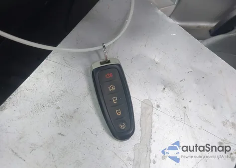 2013 Ford C-Max Energi Sel из США, поврежденный, VIN 1FADP5CUXDL557145